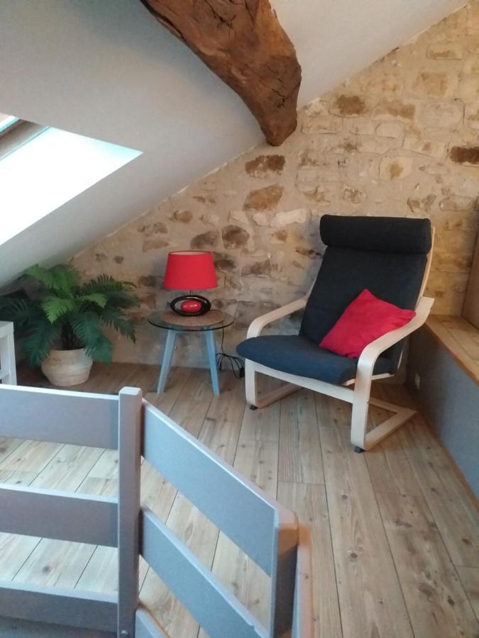Belle Maison Au Coeur De Recloses Экстерьер фото