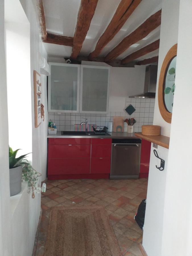 Belle Maison Au Coeur De Recloses Экстерьер фото